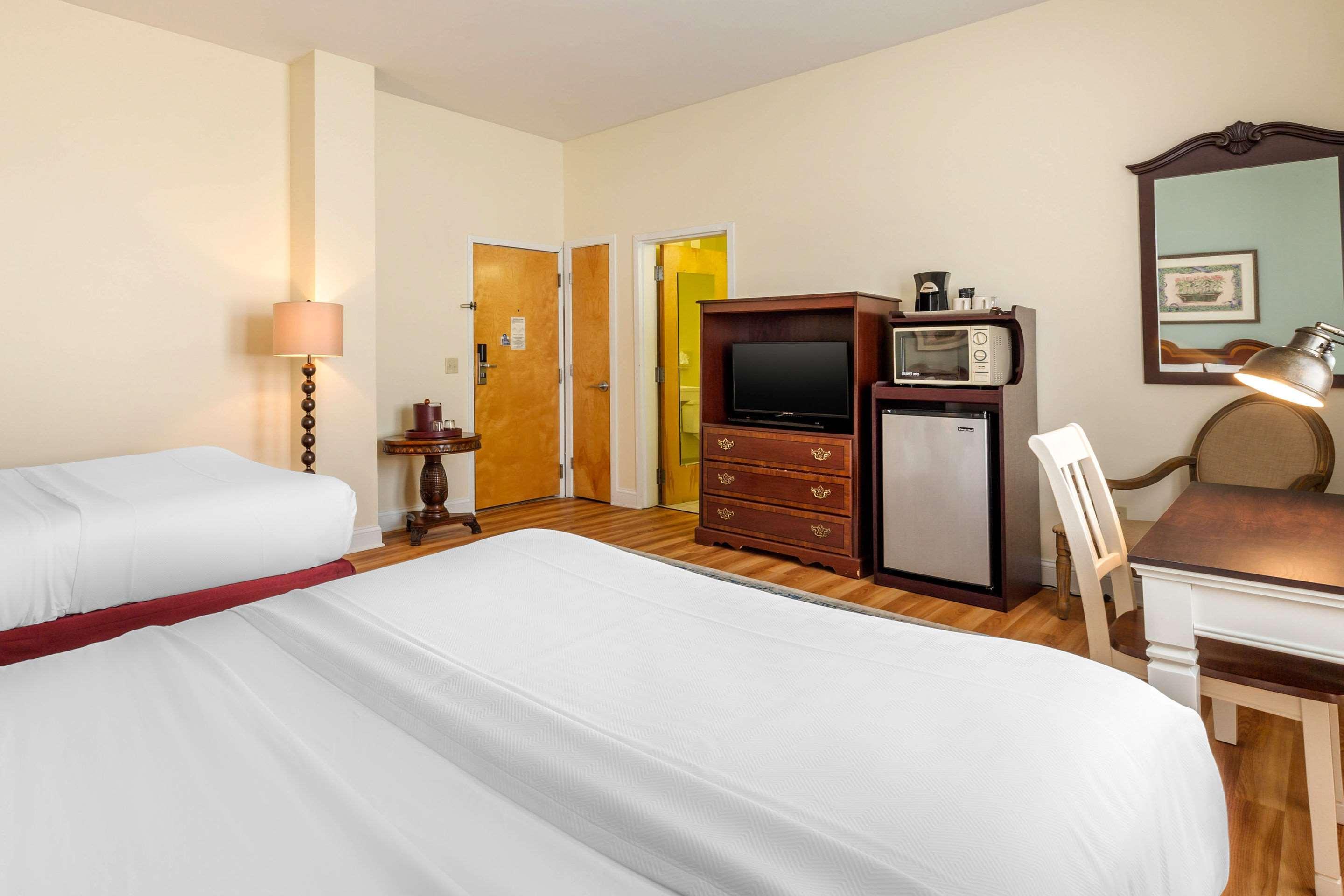 The Carriage House Inn Newport Middletown Eksteriør bilde