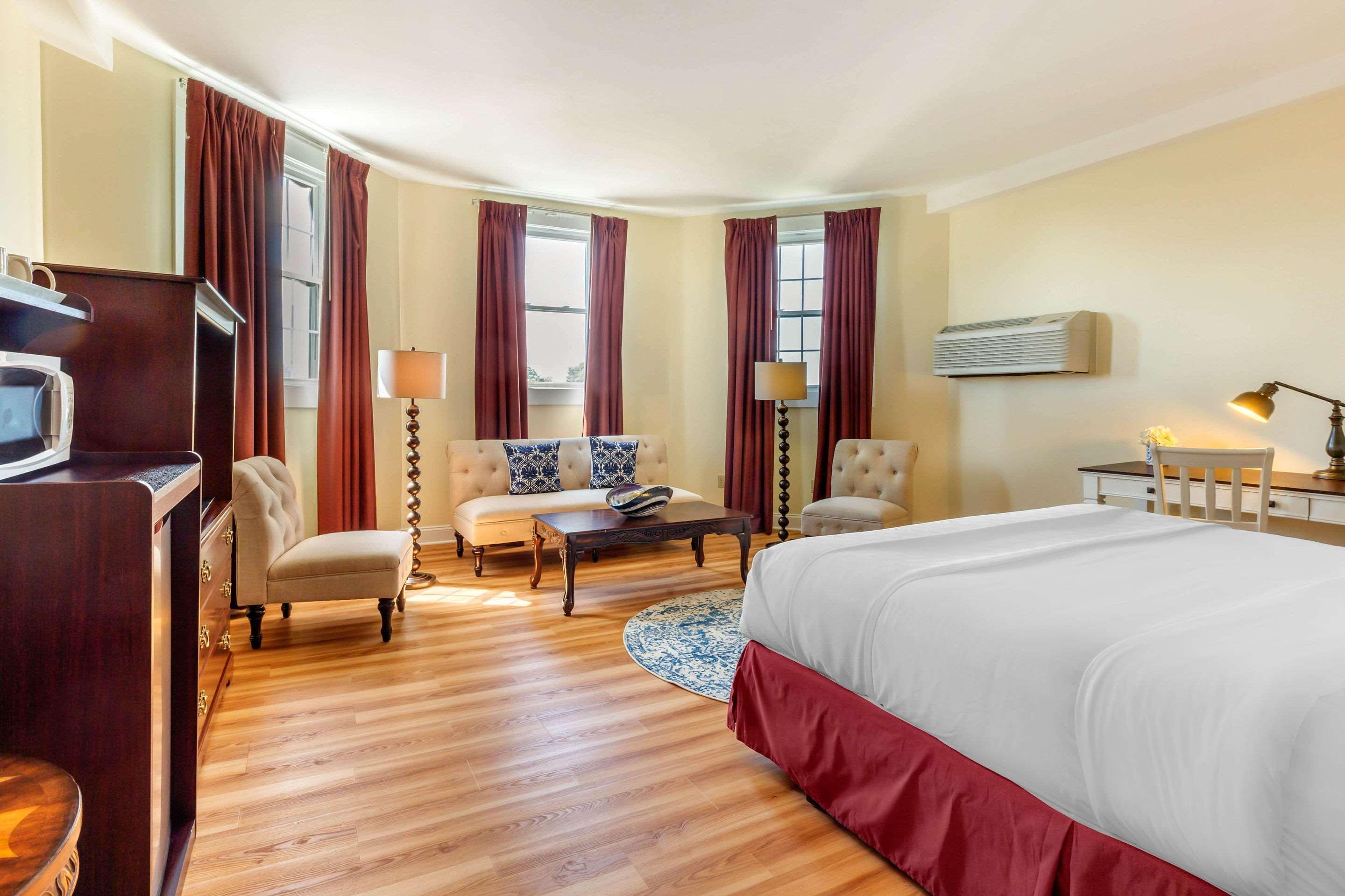The Carriage House Inn Newport Middletown Eksteriør bilde